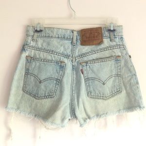 Levi’s Cut Off Shorts